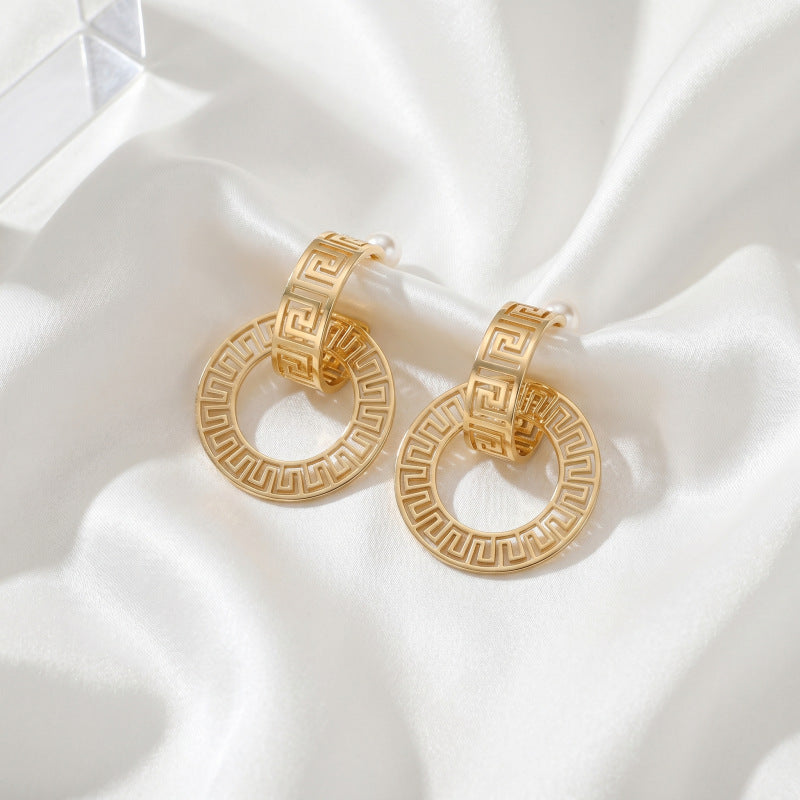 Greek Key Pattern Circle Drop Earrings Hollow Geometric Dangle Earrings Vintage Statement Hoop Earrings Retro Cutout Fashion Jewelry For Women Party Daily Styling