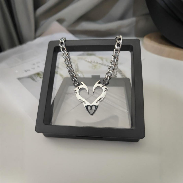 Gothic Flame Hollow Heart Pendant Necklace Punk Edgy Chunky Curb Chain Statement Necklace Unisex Streetwear Jewelry