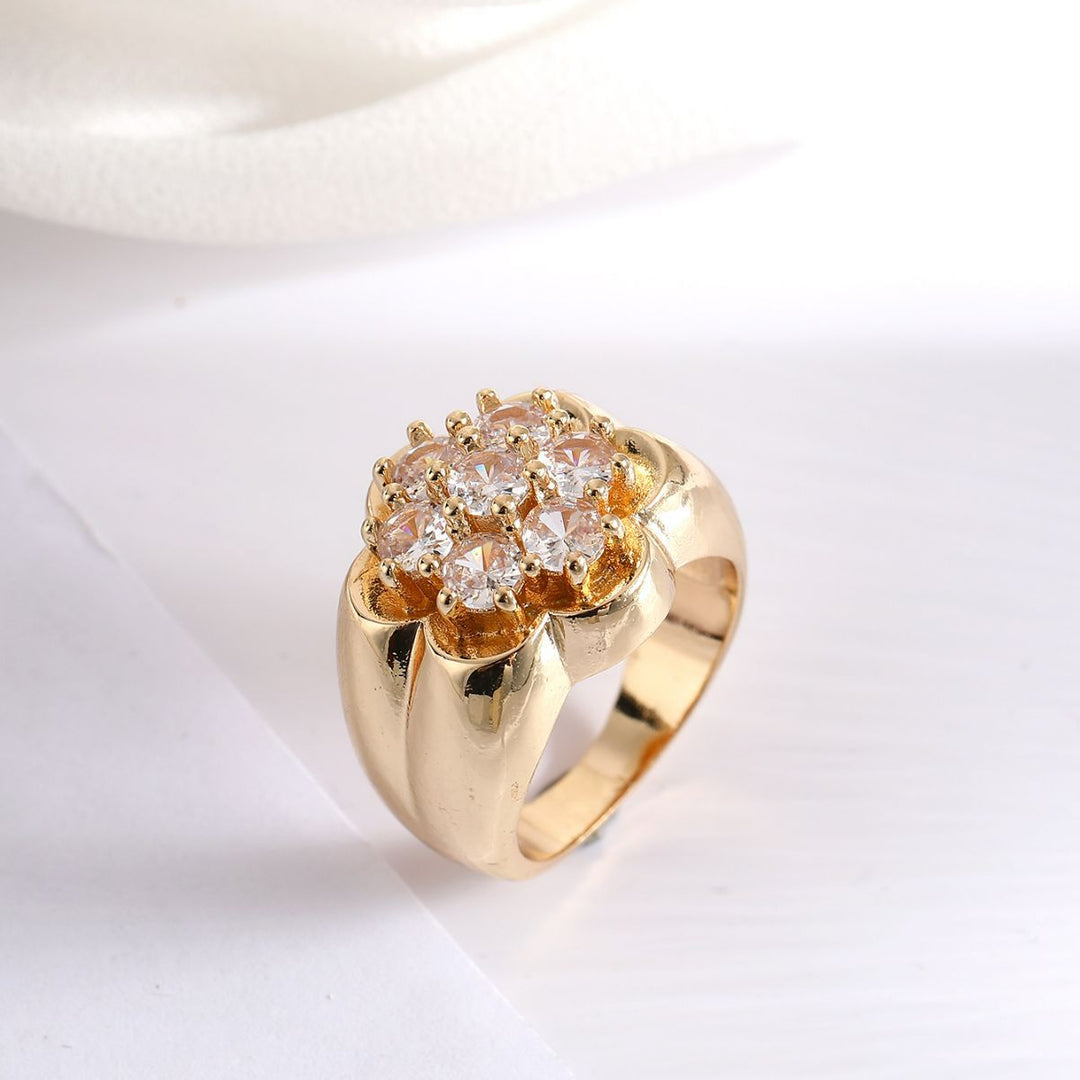 Floral Cluster Diamond Ring Retro Gorgeous Wide Band Elegant Womens Finger Ring
