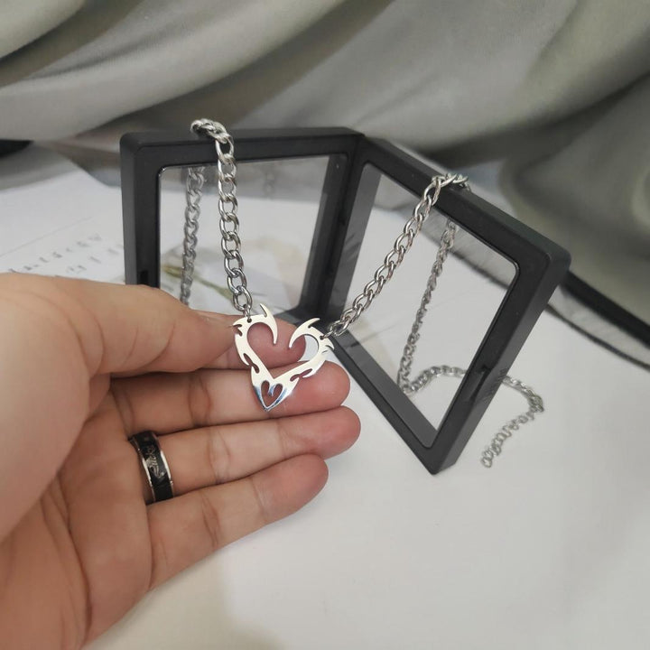Gothic Flame Hollow Heart Pendant Necklace Punk Edgy Chunky Curb Chain Statement Necklace Unisex Streetwear Jewelry