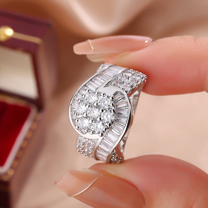 Twist Cluster Diamond Statement Ring For Women Wedding Engagement Party Luxury Cocktail Jewelry