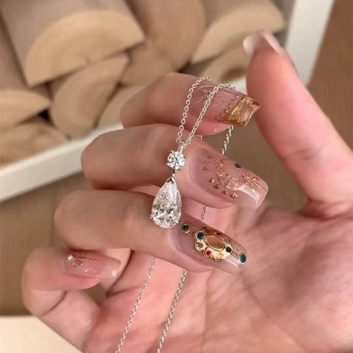 Pear‑Shaped Double‑Diamond Pendant Necklace Minimalist Luxurious Women’s Choker