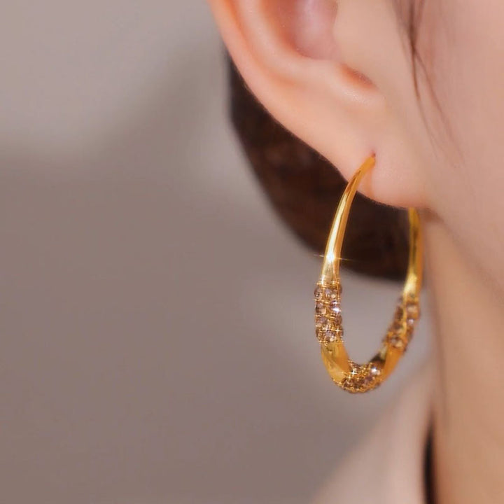Twisted Pave Diamond Hoop Earrings Glitter Large Circle Earrings Trend Statement Stackable Versatile Fashion Ear Jewelry Gift For Women Daily Party Dating