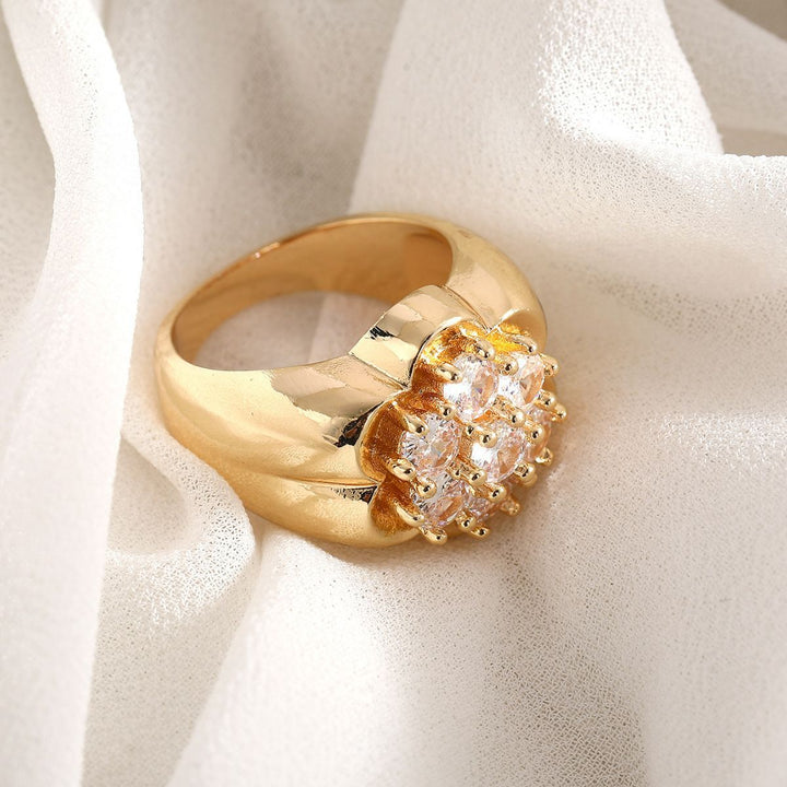 Floral Cluster Diamond Ring Retro Gorgeous Wide Band Elegant Womens Finger Ring