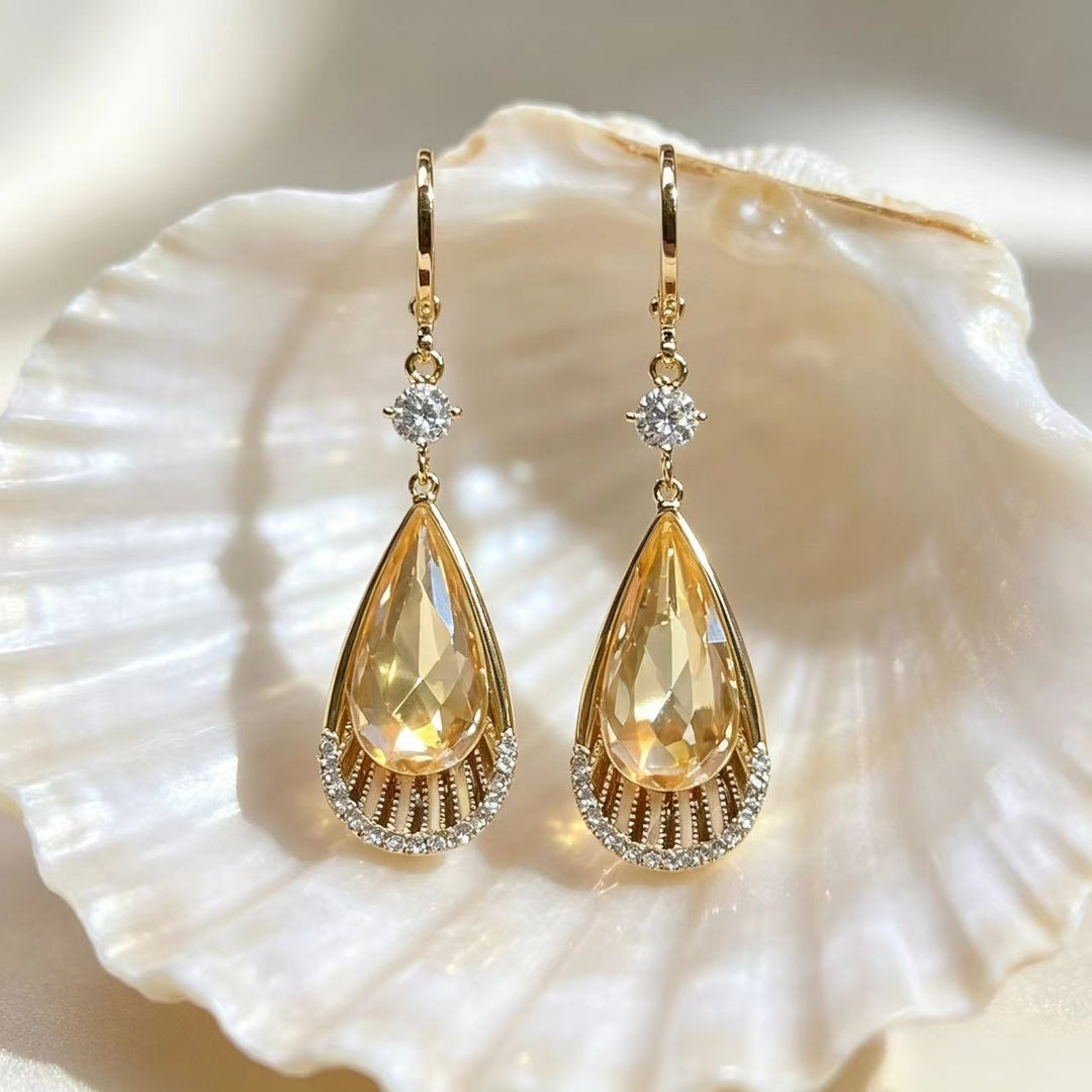 Champagne Pear Cut Diamond Drop Earrings Women Vintage Filigree Fan Halo Gold Earrings