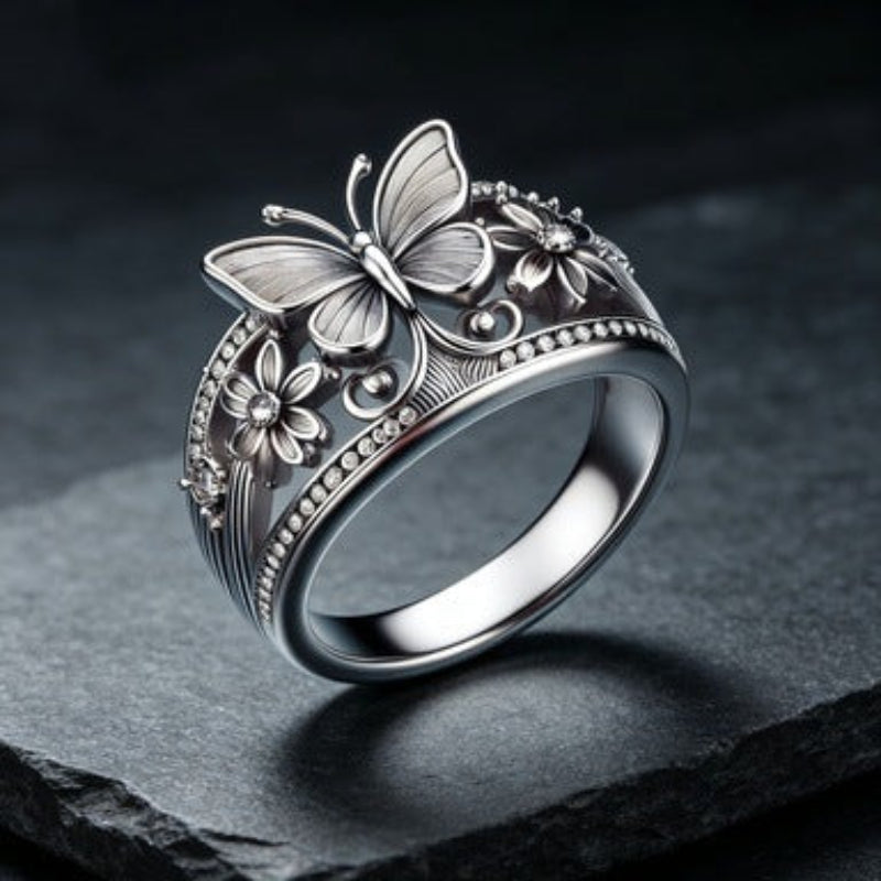 Vintage Butterfly Flower Statement Ring Elegant Inlaid Diamond Women Jewelry