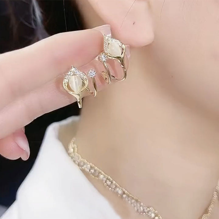 Calla Lily Diamond Ear Cuff Earrings Dual Piece Cat's Eye Statement Earrings Elegant Stackable Ear Jewelry For Women Formal Daily Wear