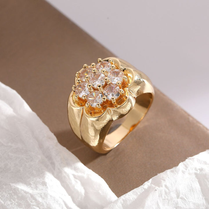 Floral Cluster Diamond Ring Retro Gorgeous Wide Band Elegant Womens Finger Ring