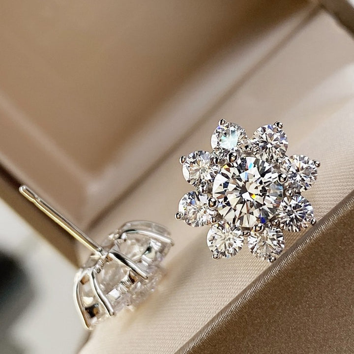Sunflower Halo Diamond Jewelry Set Brilliant Snow‑Flare Three‑Piece Set Earrings Ring Necklace