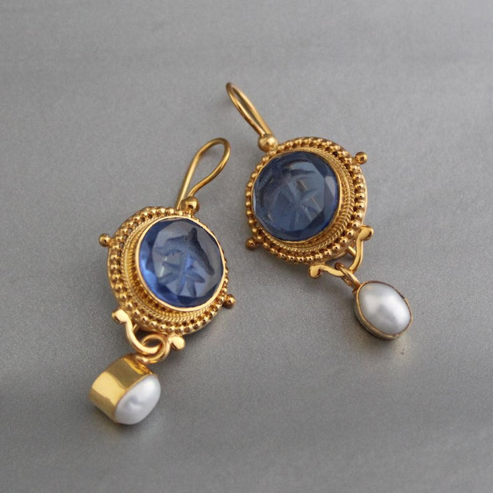 Vintage Carved Blue Gem Pearl Drop Hook Earrings Classical Beaded‑Border Women’s Jewelry