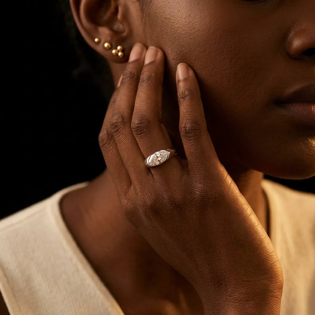 arquise Diamond Signet Ring Minimalist Bold Solitaire Statement Ring Unisex Classic Wedding Band