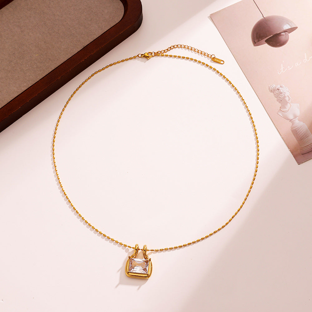 Luxury Rectangle Diamond Handbag Pendant Necklace Fashion Commuter Womens Clavicle Chain