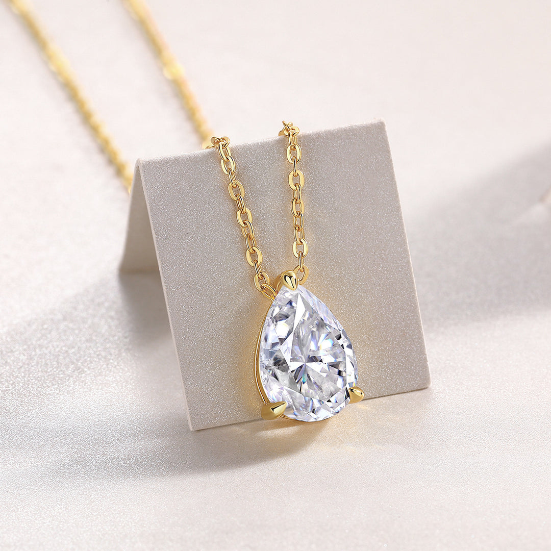 Teardrop Solitaire Prong‑Set Pendant Necklace Minimalist Collarbone Chain