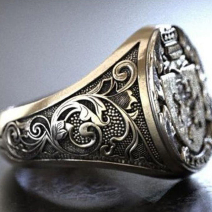Heraldic Lion Crest Signet Ring Vintage Scroll Engraved Band Antique Royal Statement Ring For Men