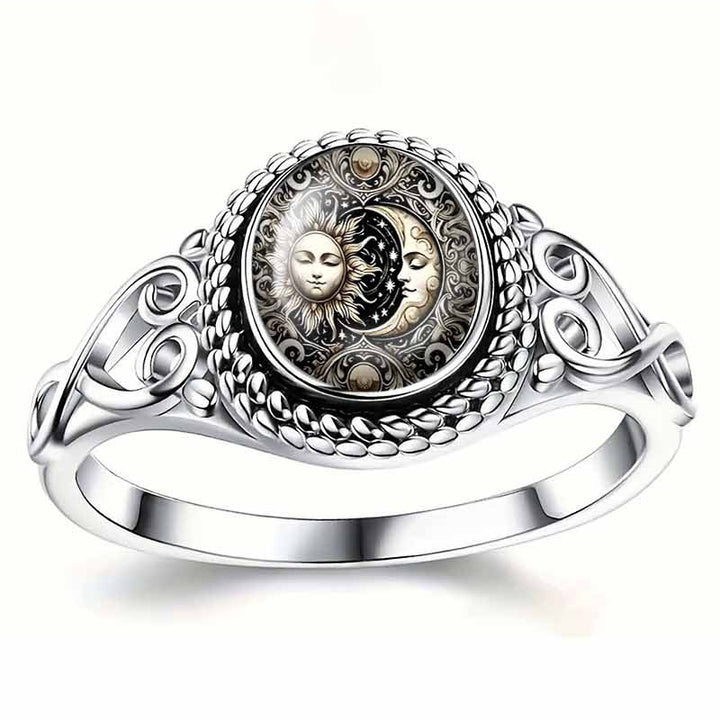 Vintage Sun Moon Totem Carved Ring Mystical Stylish Statement Ring For Women