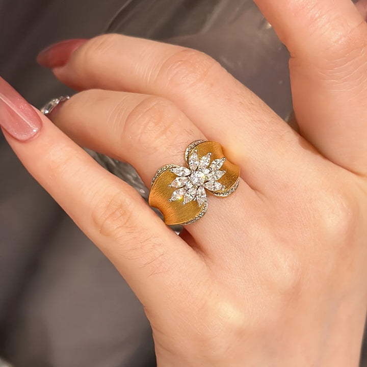 Vintage Textured Engraved Gold Petal Diamond Ring, Luxury Artistic Wide Band Ring For Women