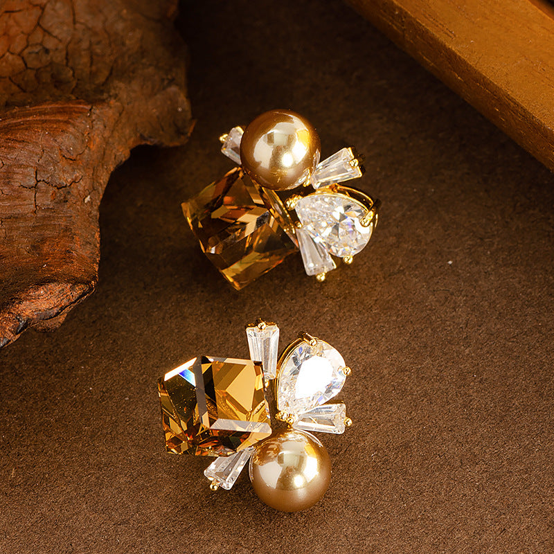 Vintage Caramel Gemstone Pearl Splicing Luxury Womens Stud Earrings