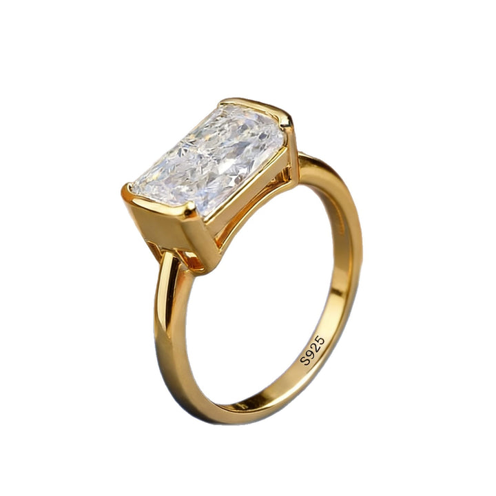 Radiant Cut Diamond Solitaire Ring Minimalist Bezel Setting Engagement Ring Timeless Statement Wedding Promise Ring Elegant Bridal Jewelry