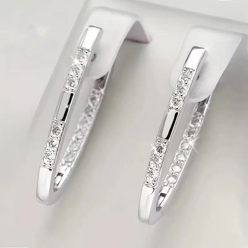 V‑Shape Geometric Paved Diamond Hoop Earrings Minimalist Luxury Long Ear Jewelry