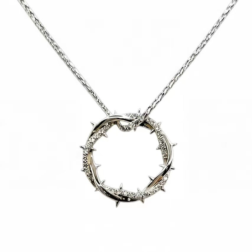 Crown of Thorns Twisted Circle Pendant Necklace Pavé Diamond Inlaid Rope Chain Statement Edgy Unisex Trendy Pendant Jewelry Gift