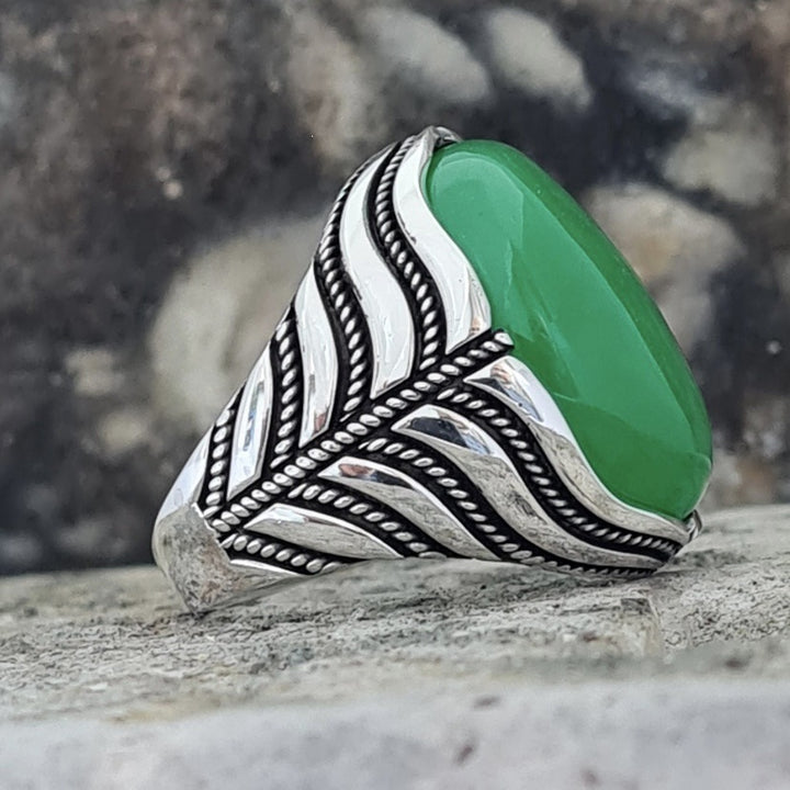 Vintage Ethnic Oval Jade Sterling Silver Unisex Ring, Relief Carved Band