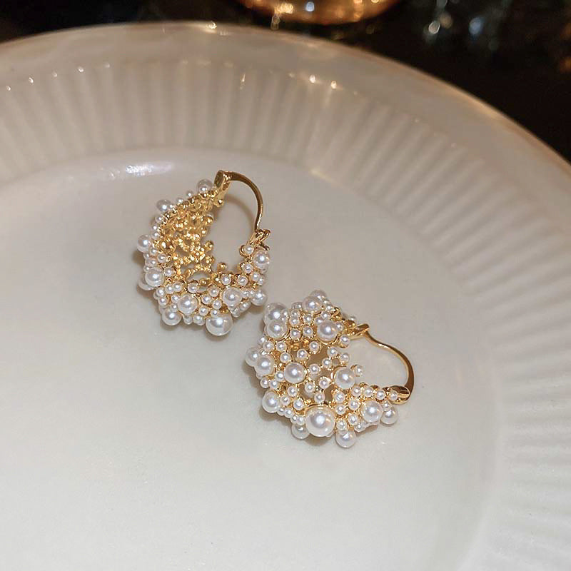 Vintage Lace Cluster Pearl Hoop Earrings French Ornate Women’s Click‑Top Earrings