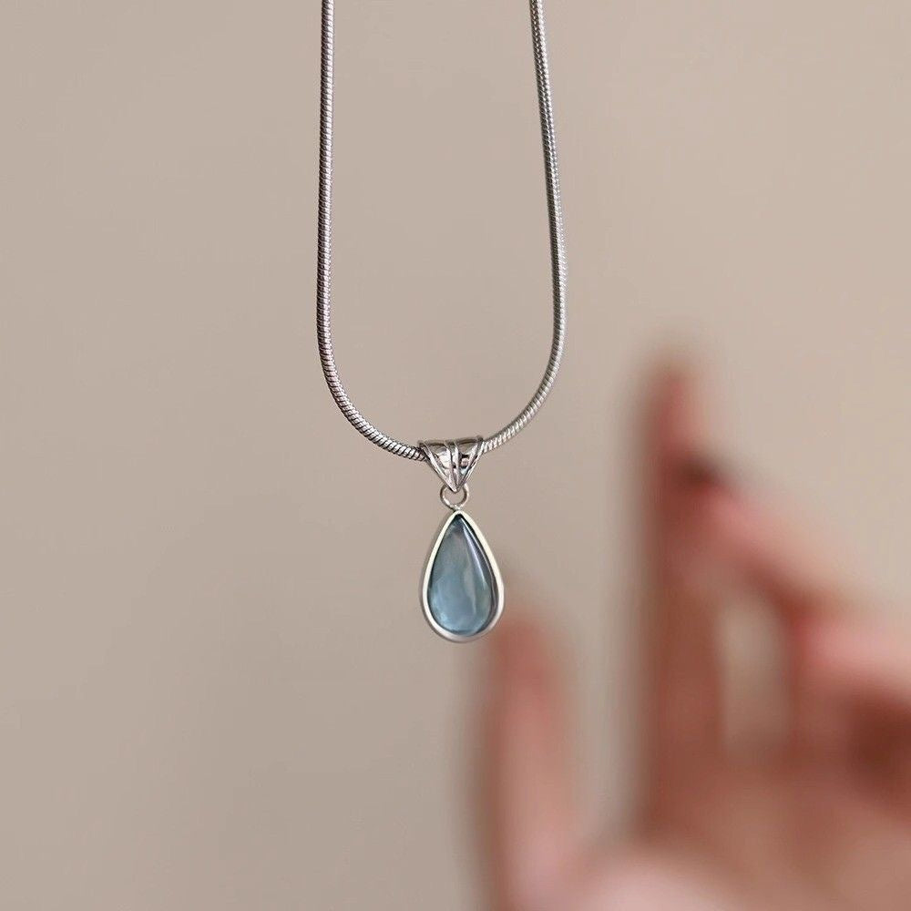 Teardrop Gemstone Pendant Necklace Snake Chain Minimalist Necklace For Women