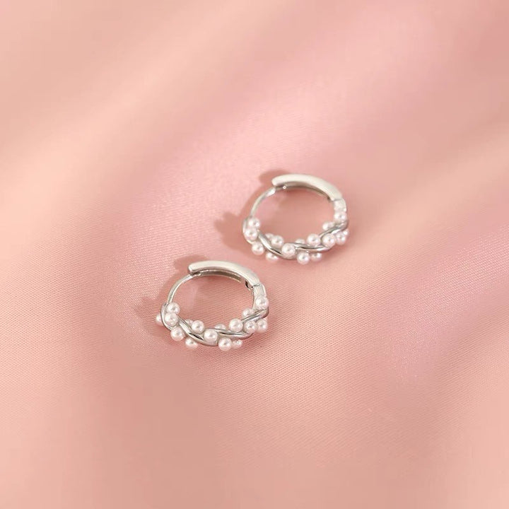 Twisted Pearl Hoop Earrings Small Huggie Circle Earrings Dainty Woven Pearl Ear Buckle Minimalist Elegant Stackable Fashion Jewelry For Women Daily Dating Party