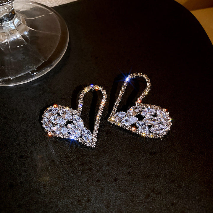 Heart Crystal Earrings Elegant Sparkling Stud Earrings for Women