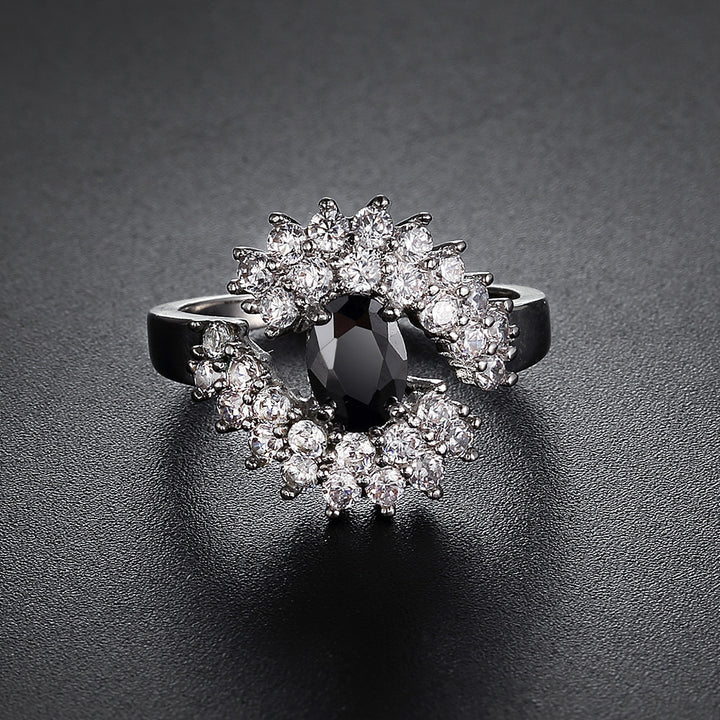Oval Black Obsidian Halo Diamond Ring Women Silver Tone Crown Cluster Sunburst Cocktail Ring Vintage Black Stone Statement Jewelry