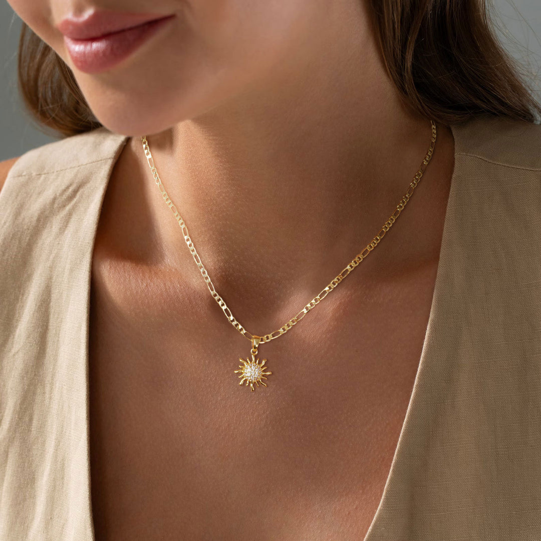 Minimalist Natural Diamond Sun Pendant Necklace S925 Sterling Silver Figaro Chain Fine Jewelry