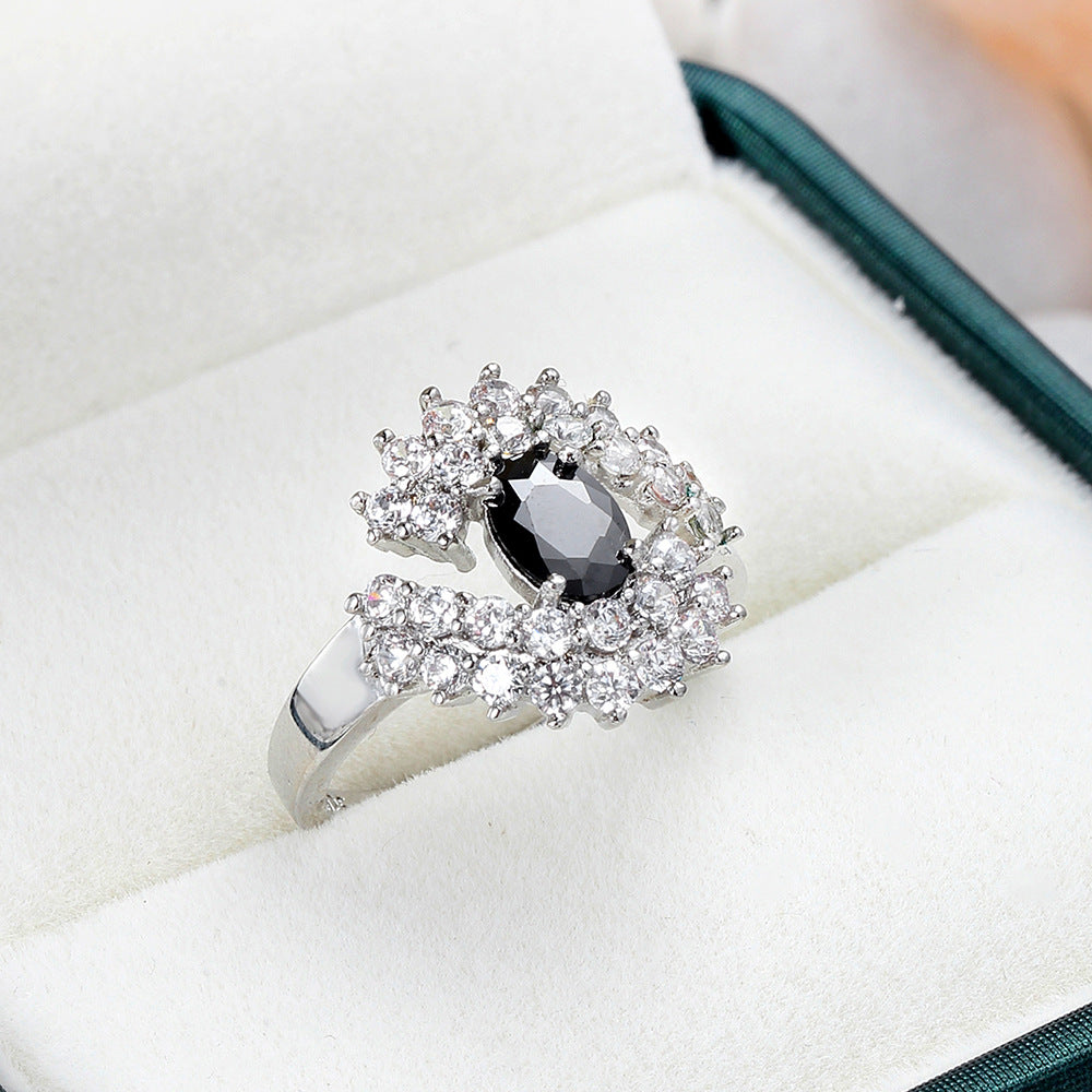 Oval Black Obsidian Halo Diamond Ring Women Silver Tone Crown Cluster Sunburst Cocktail Ring Vintage Black Stone Statement Jewelry