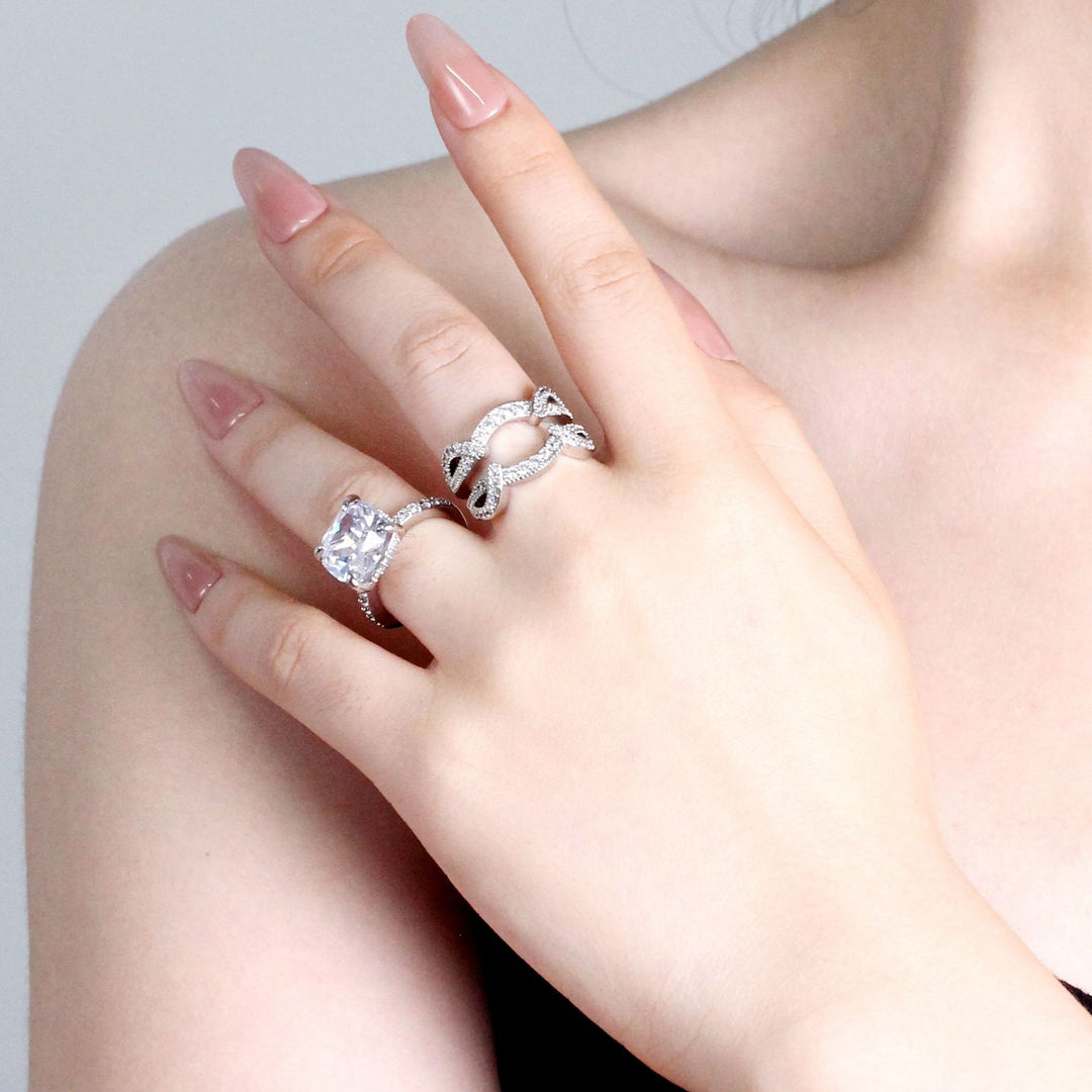 Cushion Cut Diamond Bridal Ring Set