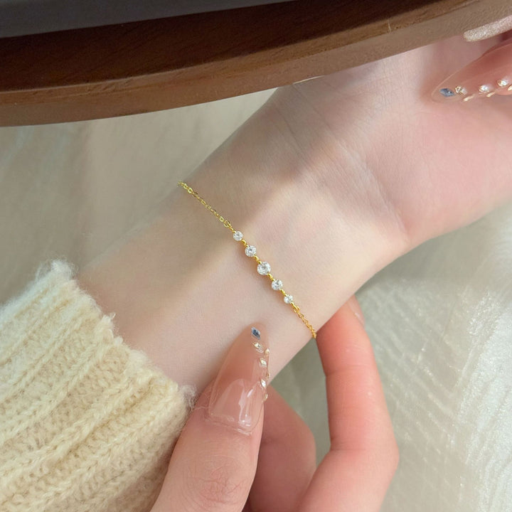 Gradient Diamond Bracelet Minimalist Sparkle Chain Bracelet for Women