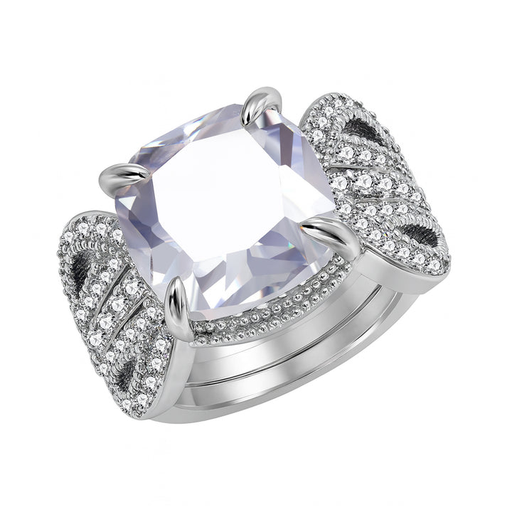 Cushion Cut Diamond Bridal Ring Set