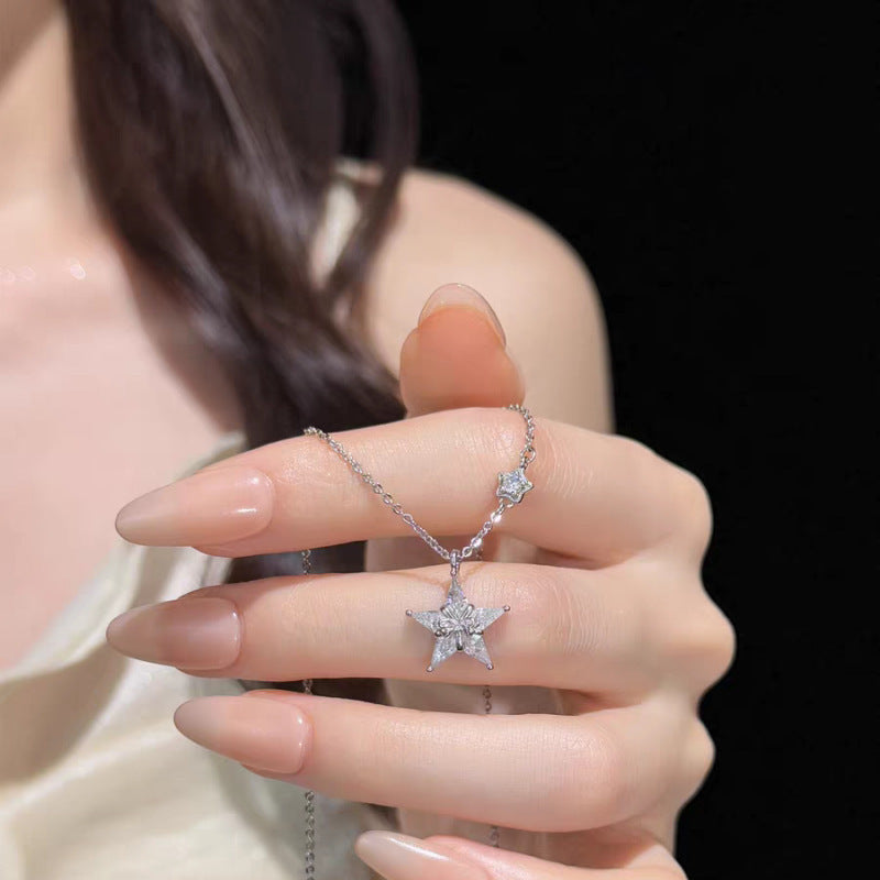 Rhinestone Star Pendant Necklace