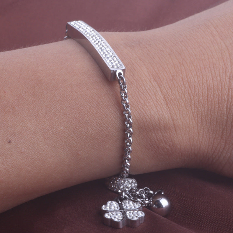 Diamond-Encrusted Three-Row Teart-Shaped Lucky Flower Adjustable Bracelet