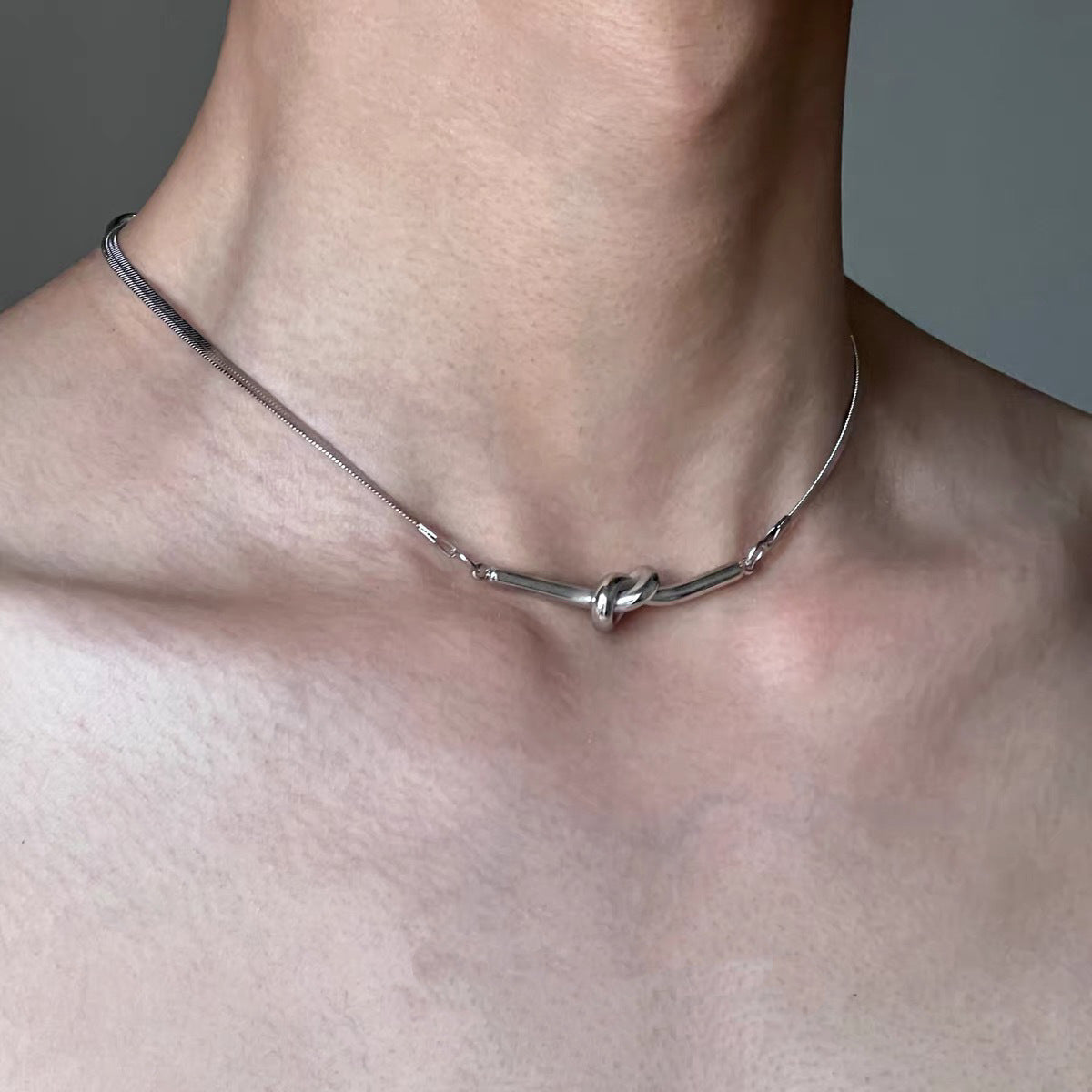 Minimalist Metal Knot Choker Necklace