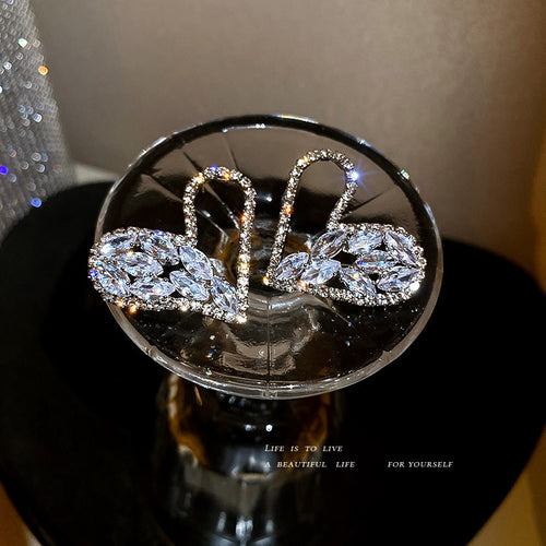 Heart Crystal Earrings Elegant Sparkling Stud Earrings for Women