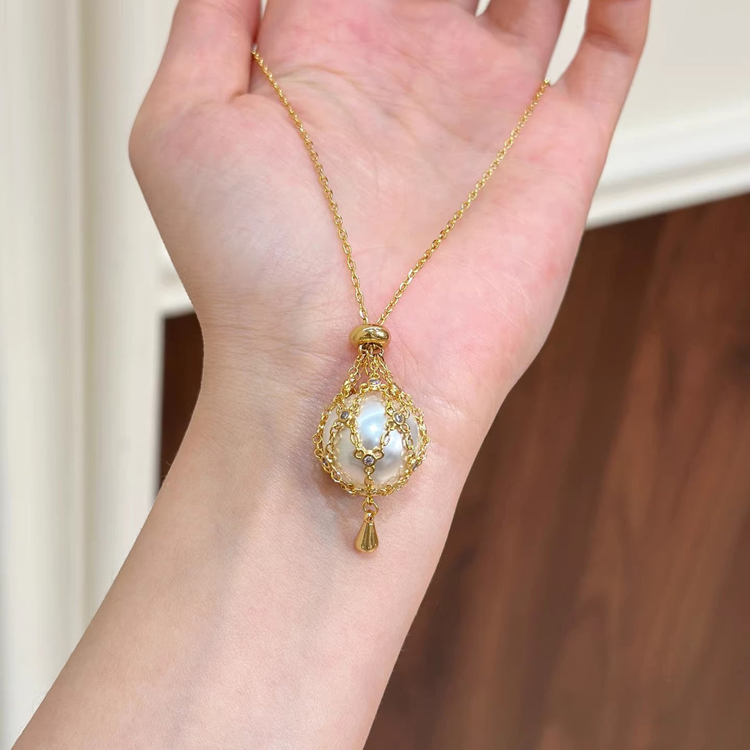 Vintage Caged Pearl Pendant Necklace