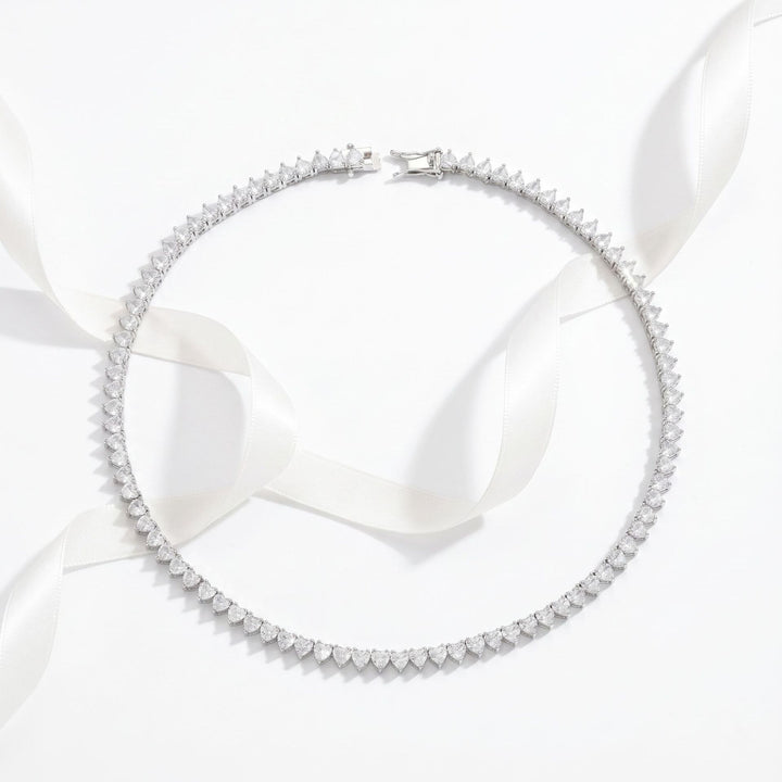 Minimalist Pear-Cut Diamond Choker Necklace