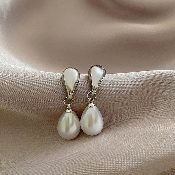 Minimalist Teardrop Pearl Drop Earrings | French Style Elegant Dangle Earrings for Women