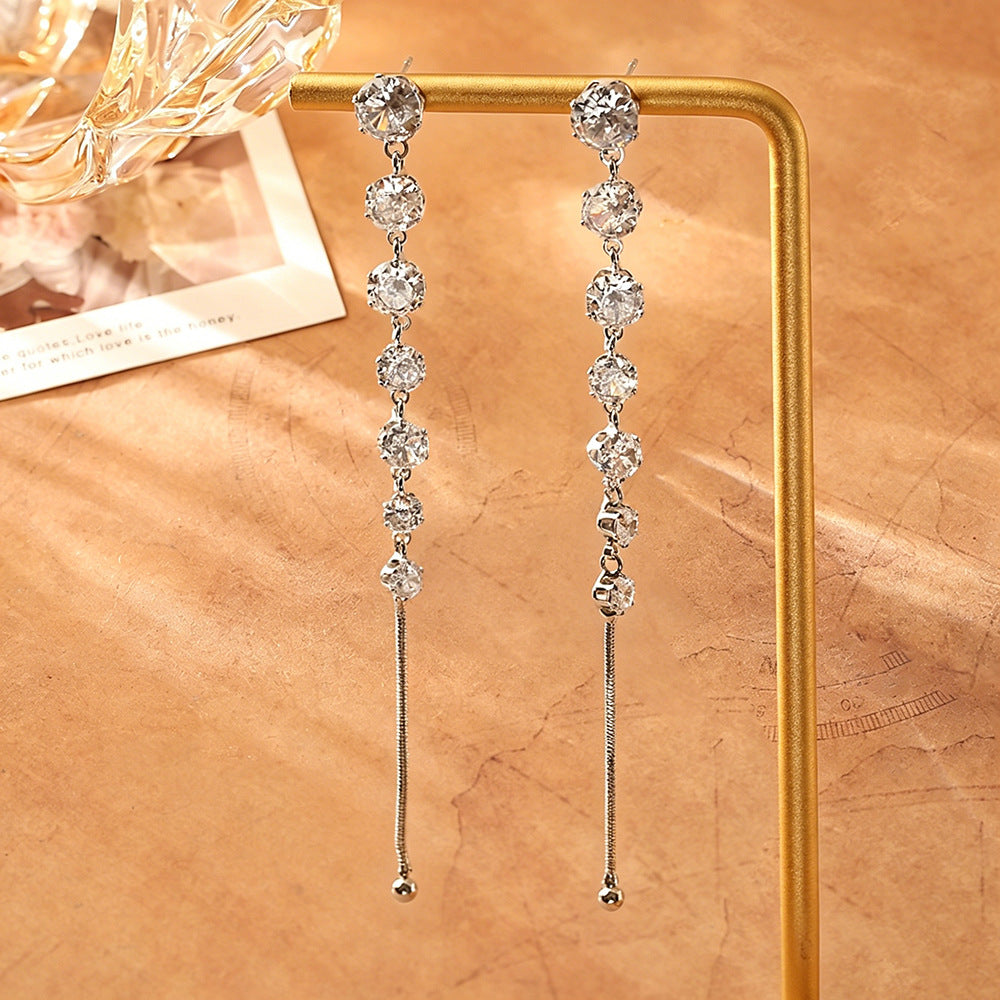 Graduated Diamond Drop Earrings with 925 Sterling Silver