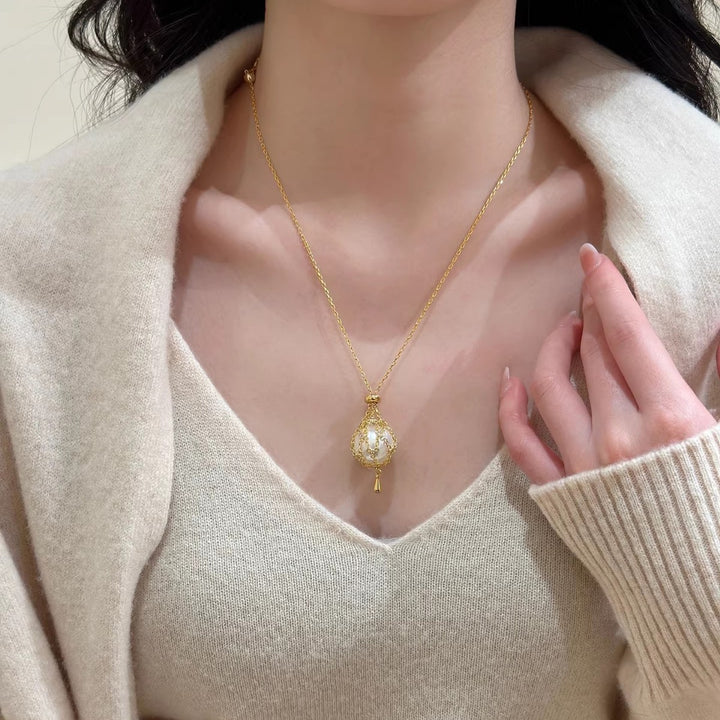 Vintage Caged Pearl Pendant Necklace