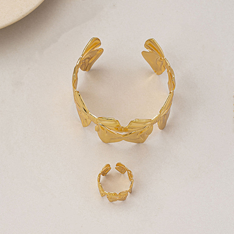 Bow Link Open Cuff Bracelet & Ring