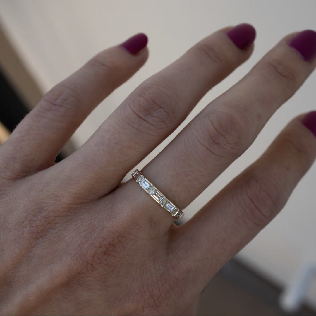 Double-Layer Crystal Ring Elegant Vintage Luxury Women’s Fashion Statement Ring
