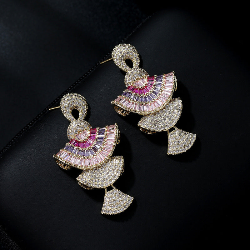 Versatile Gradient Pink Fan-Shaped Tassel Earrings