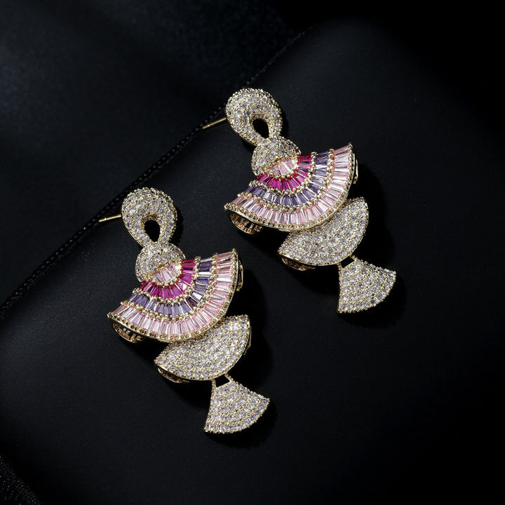 Versatile Gradient Pink Fan-Shaped Tassel Earrings