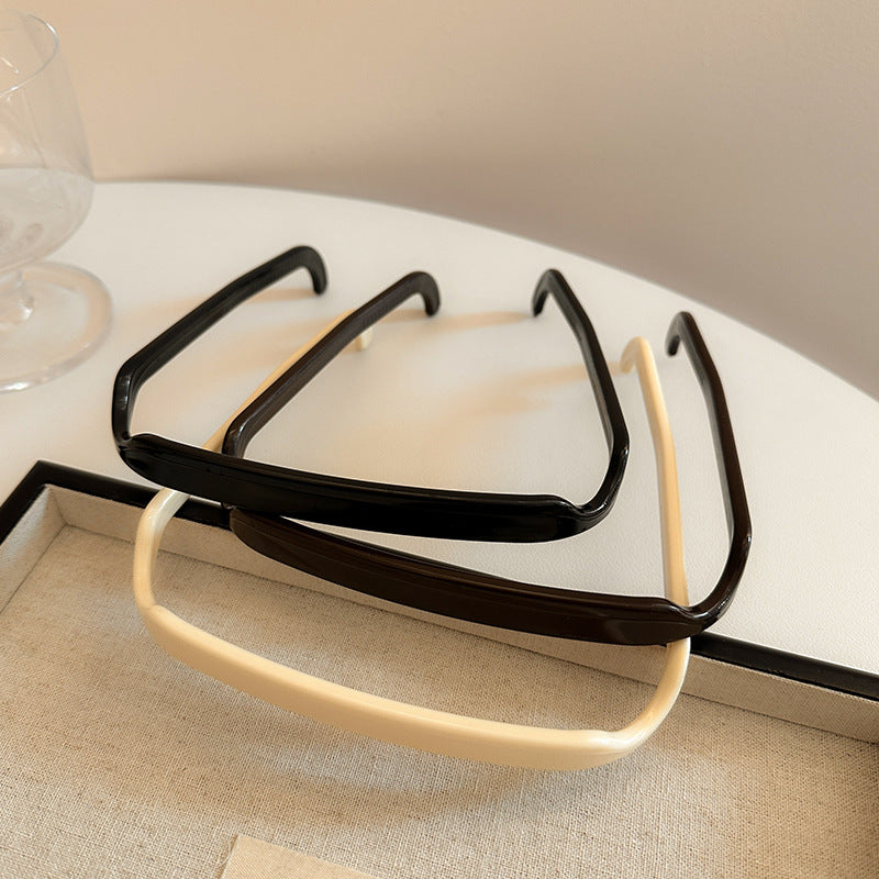 Minimalist Invisible Headband