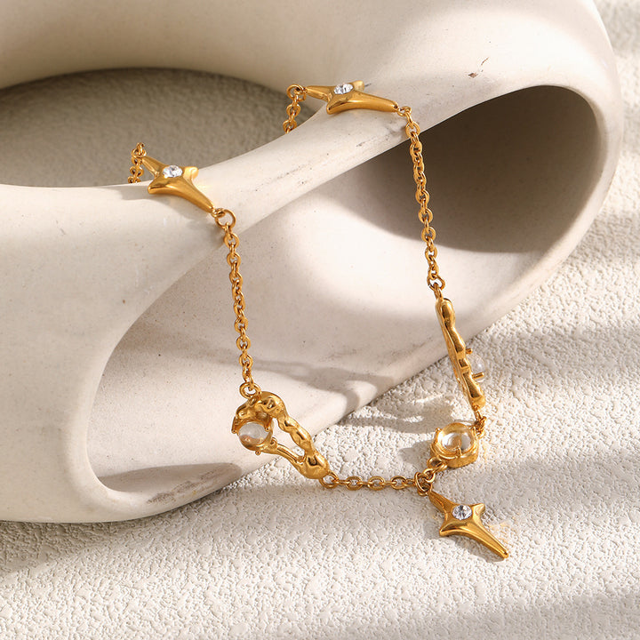 Diamond-Studded Star Pendant Clavicle Chain
